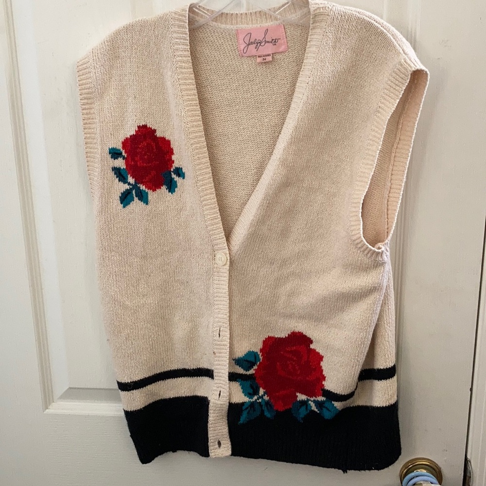 FINAL MARKDOWN Ladies jaclyn smith vest small